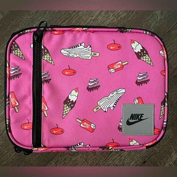 Nike Hard Shell Lunchbox - Picture 1 of 9